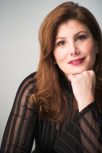 Laura Heimes bio headshot